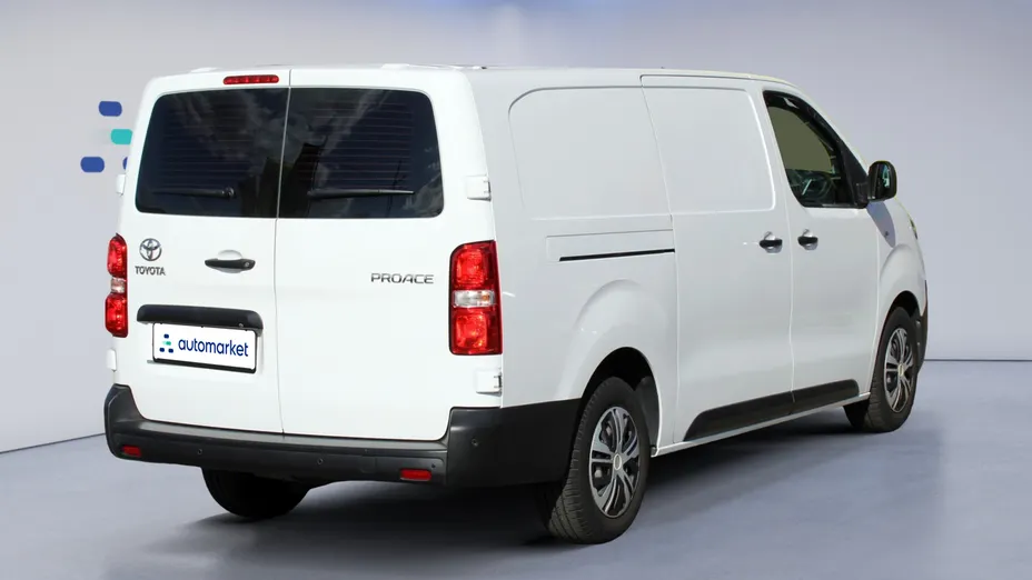 TOYOTA Proace Proace 2.0 D-4D Medium 3,1t Active
