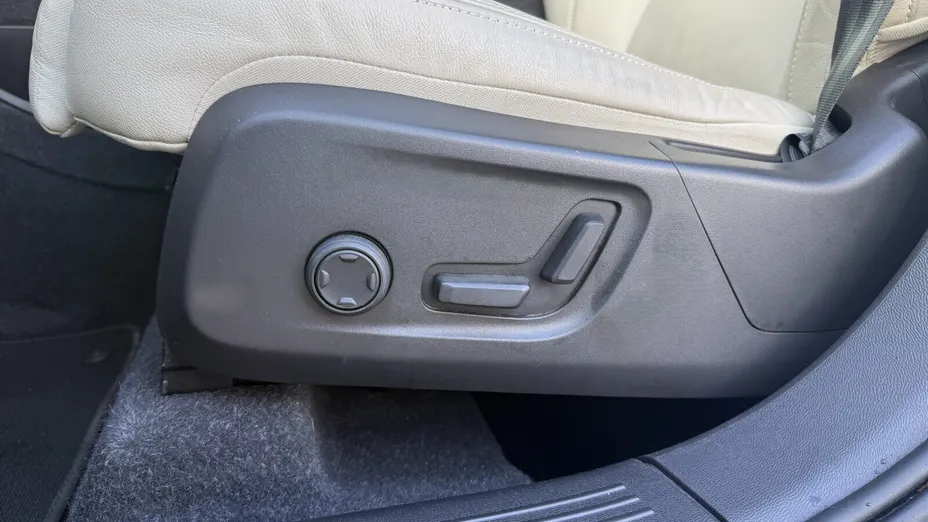 VOLVO XC40 XC40 B5 B AWD Inscription aut