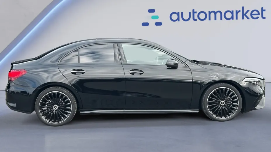 MERCEDES-BENZ A Klasa A 200 7G-DCT