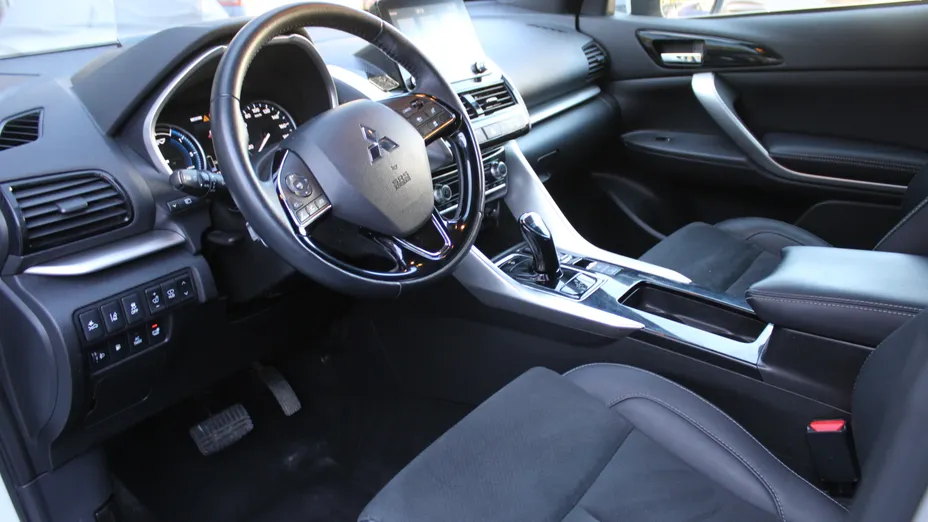 MITSUBISHI Eclipse Cross Eclipse Cross 2.4 PHEV Intense Plus