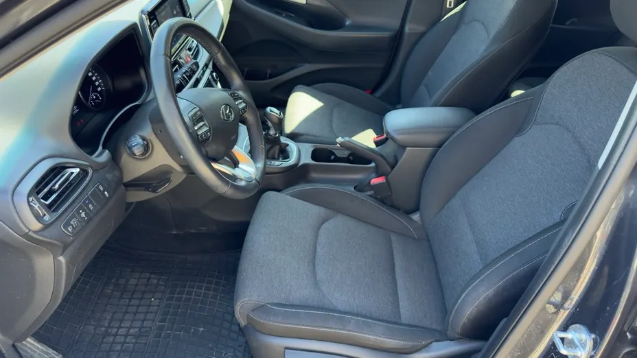 HYUNDAI i30 i30 1.5 T-GDI 48V Smart
