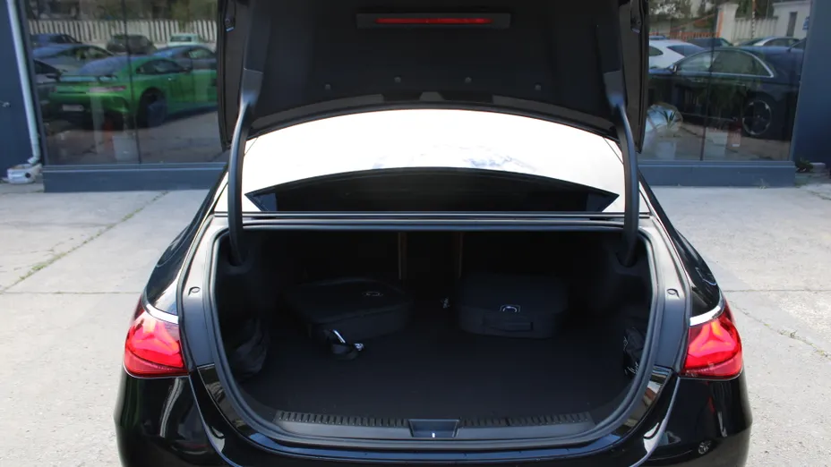 MERCEDES-BENZ E Klasa E 400 e PHEV 4-Matic AMG 9G-Tronic