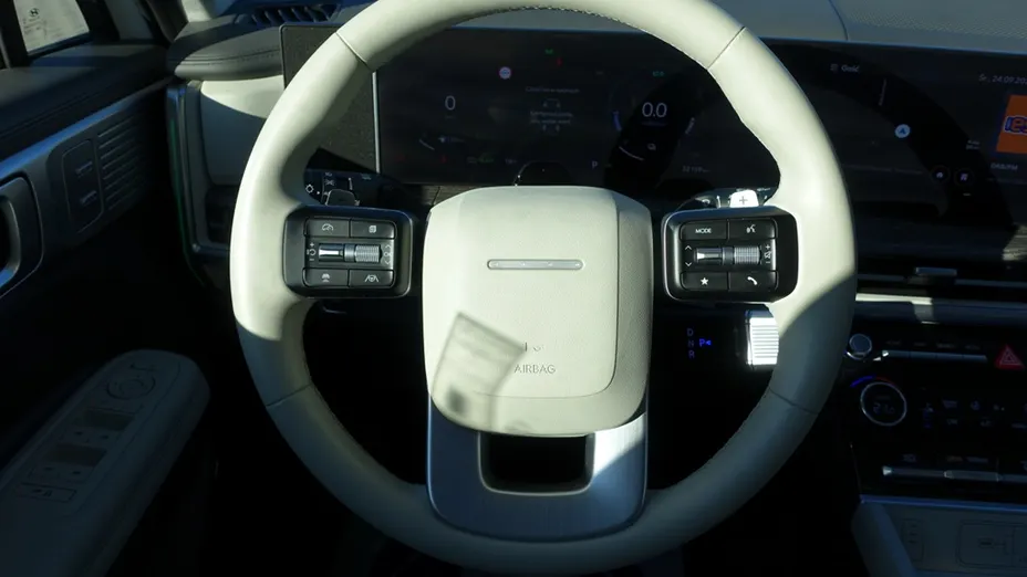 HYUNDAI Santa Fe Santa Fe 1.6 T-GDI HEV Executive 4WD aut