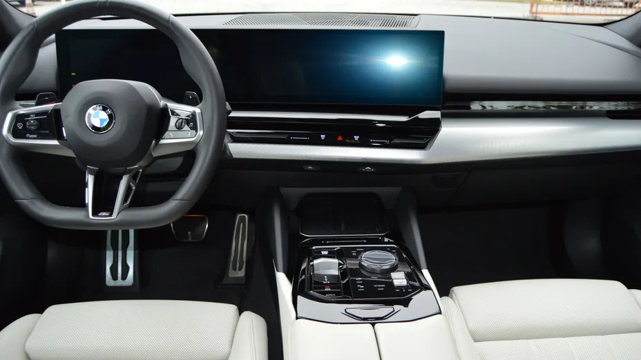 BMW Seria 5 520d xDrive mHEV M Sport aut