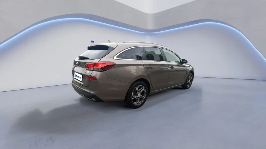 HYUNDAI i30 i30 1.5 DPI Smart