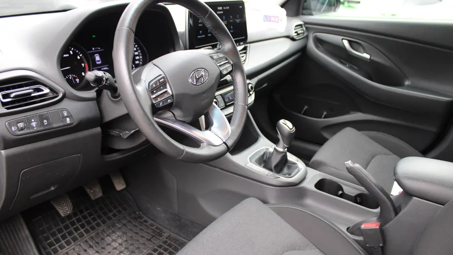 HYUNDAI i30 i30 1.0 T-GDI Smart