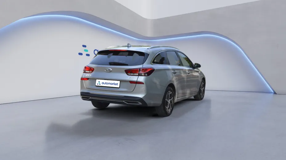 HYUNDAI i30 i30 1.5 T-GDI 48V Smart