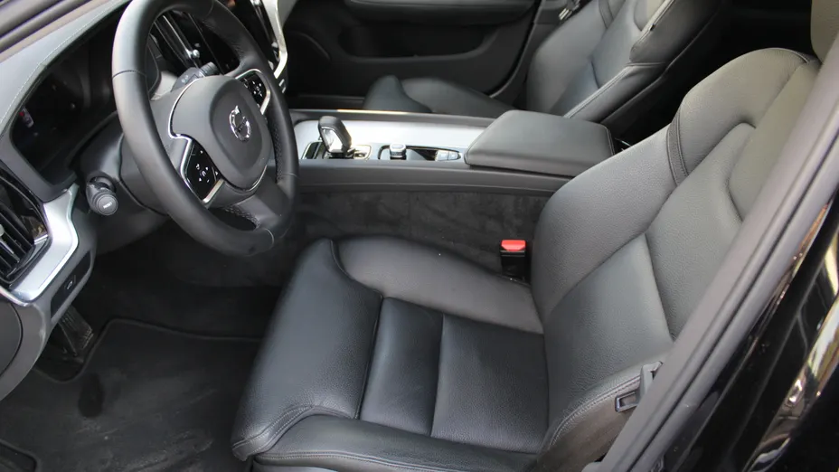 VOLVO S60 S60 B5 B AWD Ultimate Dark aut