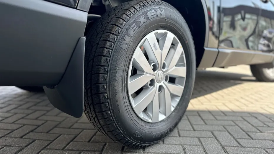 KGM / SSANGYONG Musso Musso Grand 2.2 e-XDi Adventure 4WD aut Nowy