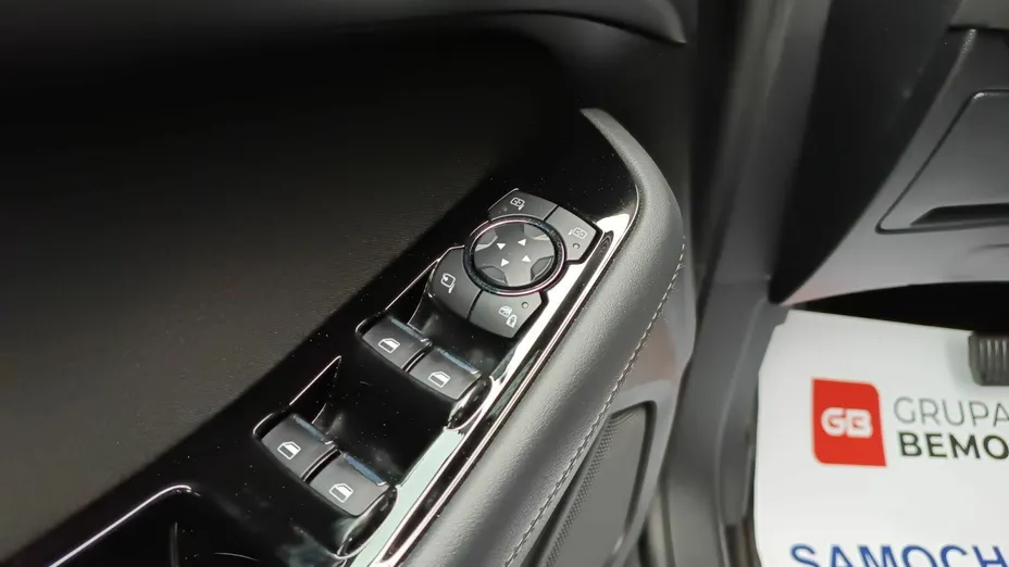FORD S-MAX S-MAX 2.5 Hybrid Titanium CVT