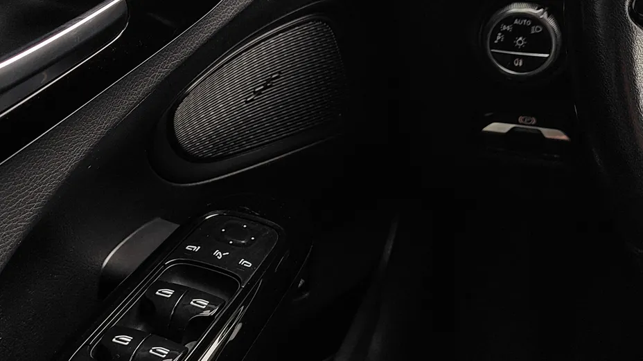 MERCEDES-BENZ C Klasa C 180 mHEV