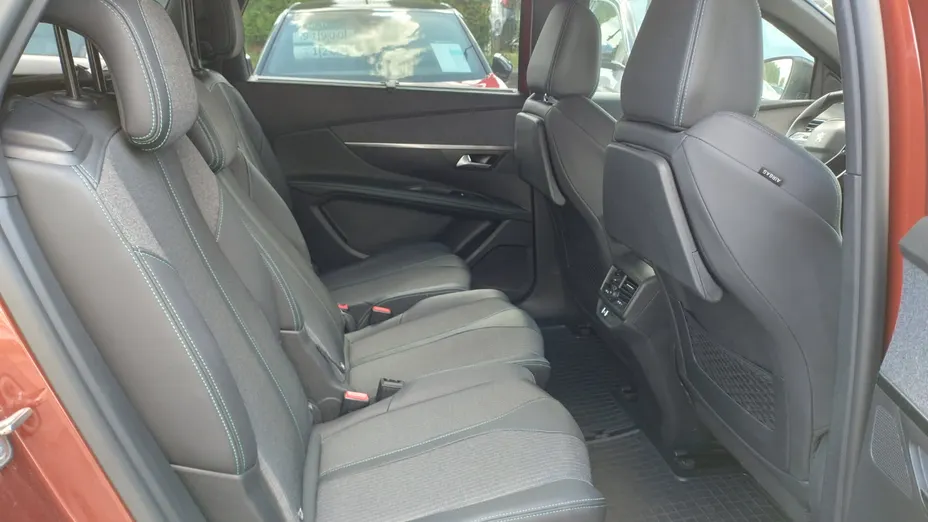 PEUGEOT 5008 5008 1.2 PureTech Allure Pack S&S