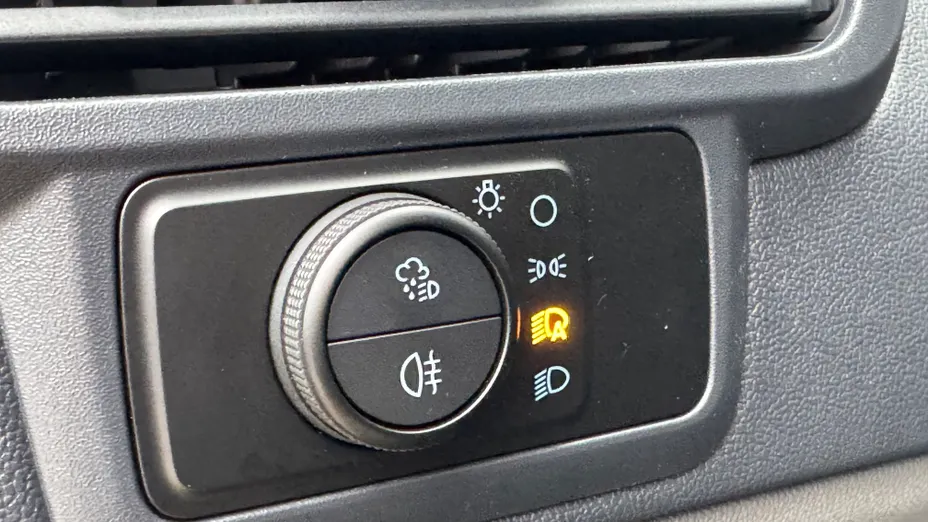 FORD Transit Custom Transit Custom Kombi 2.0 EcoBlue 320 L2H1 Trend M1 Nowy