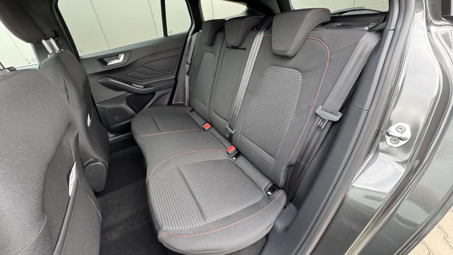 FORD Focus Focus 1.0 EcoBoost mHEV ST-Line X aut Nowy