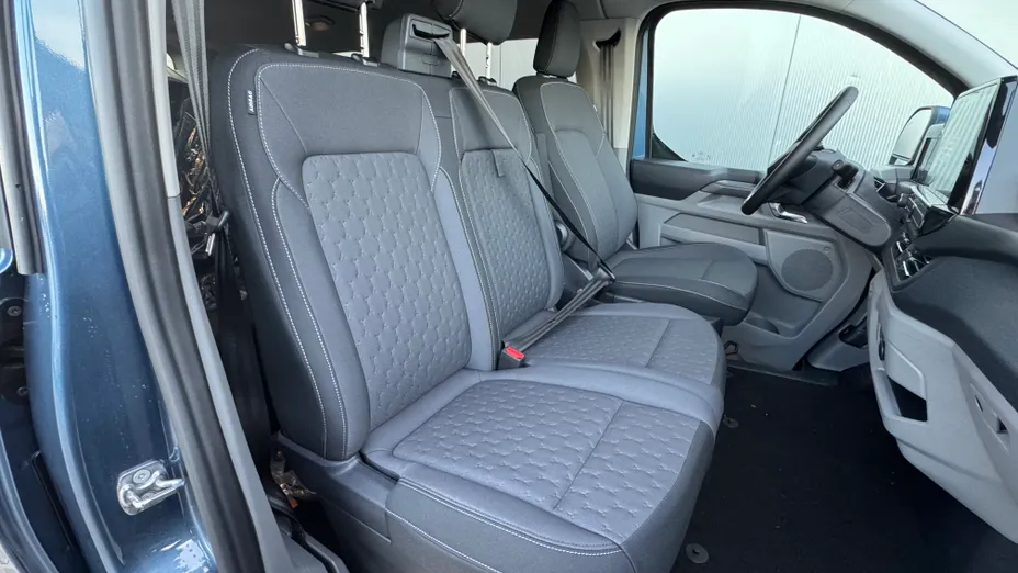 FORD Tourneo Custom Tourneo Custom 2.0 EcoBlue 320 L2 Titanium aut Nowy