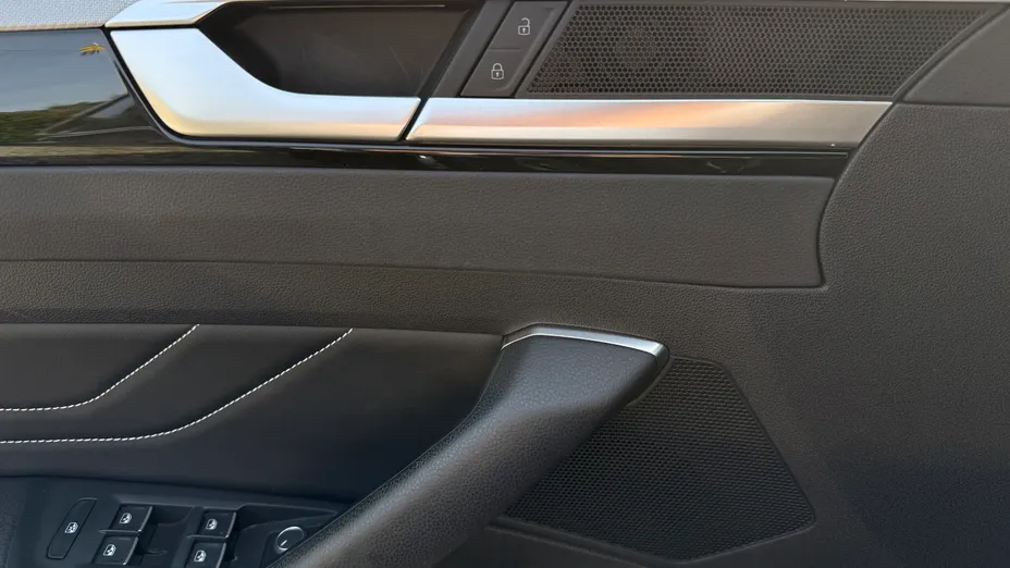 VOLKSWAGEN Arteon Arteon 2.0 TDI R-Line DSG
