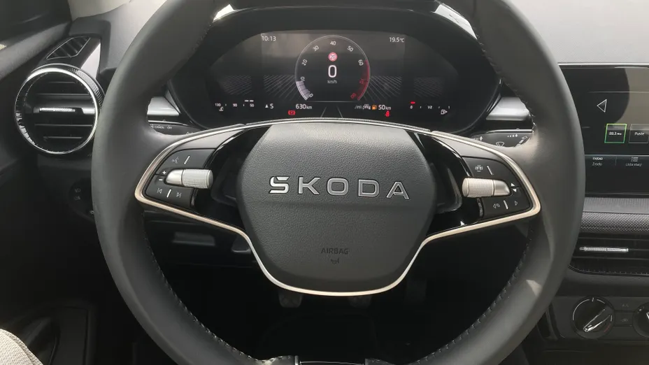 SKODA Fabia Fabia 1.0 TSI Selection