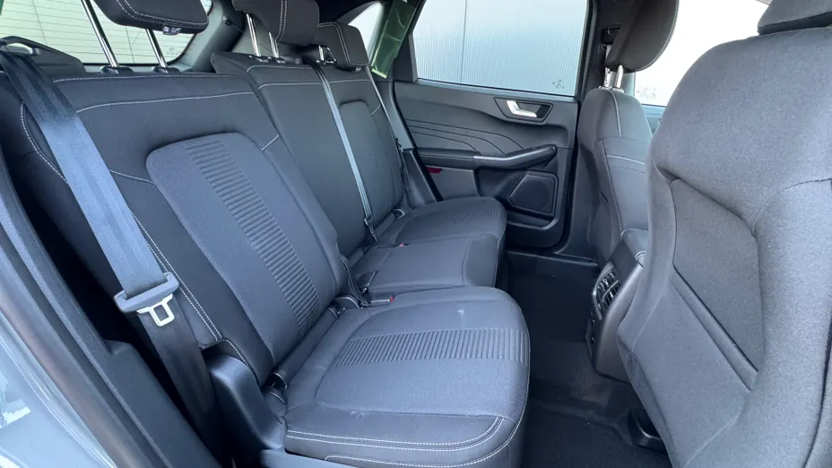 FORD Kuga Kuga 2.5 FHEV FWD Active eCVT Nowy