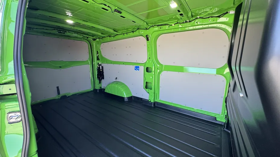 FORD Transit Custom Transit Custom 2.0 EcoBlue 320 L2H1 MS-RT Aut. Nowy