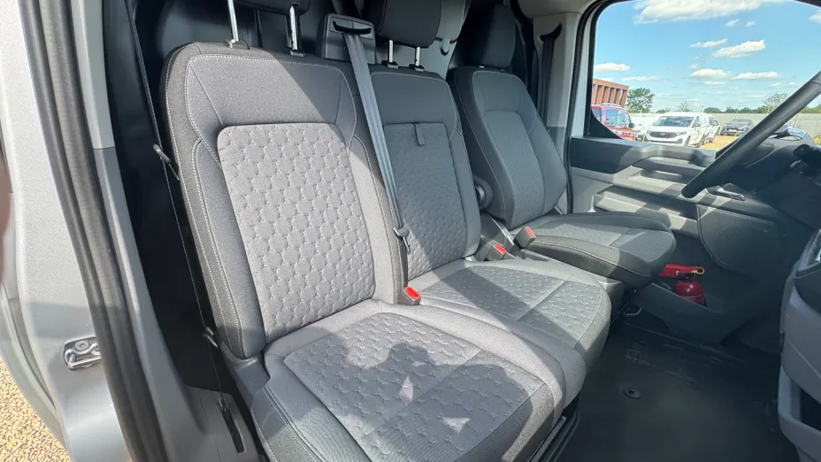 FORD Transit Custom Transit Custom 2.0 EcoBlue 300 L2H1 Limited Aut. Nowy