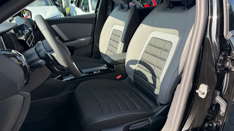CITROEN C4 C4 1.2 mHEV Collection eDCT6 Nowy