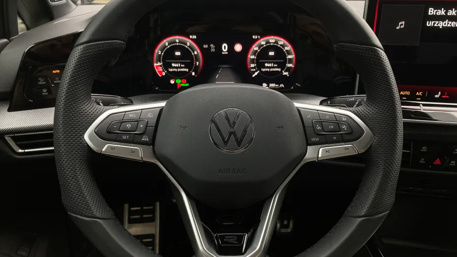 VOLKSWAGEN Golf Golf VIII 1.5 eTSI EVO R-Line DSG