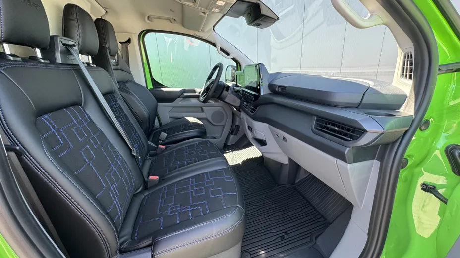 FORD Transit Custom Transit Custom 2.0 EcoBlue 320 L2H1 MS-RT Aut. Nowy