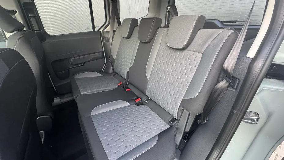 FORD Tourneo Courier Tourneo Courier 1.0 EcoBoost Titanium aut Nowy