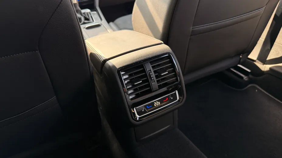 VOLKSWAGEN Arteon Arteon 2.0 TDI R-Line DSG