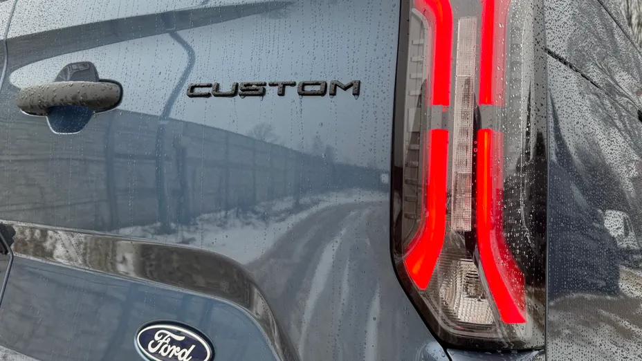 FORD Transit Custom Transit Custom Kombi 2.0 EcoBlue 320 L2H1 Trend M1 Nowy