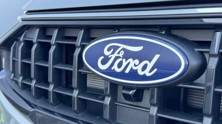 FORD Kuga Kuga 2.5 FHEV FWD Active eCVT Nowy