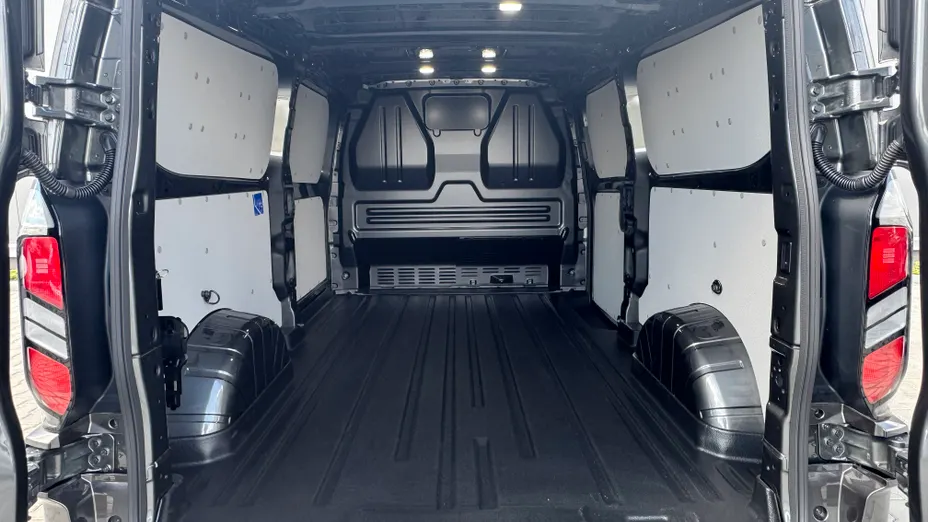 FORD Transit Custom Transit Custom 2.0 EcoBlue 320 L2H1 AWD Trend Aut. Nowy