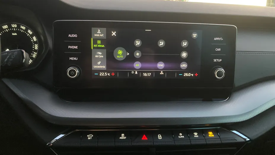 SKODA Octavia Octavia 1.5 TSI ACT Ambition