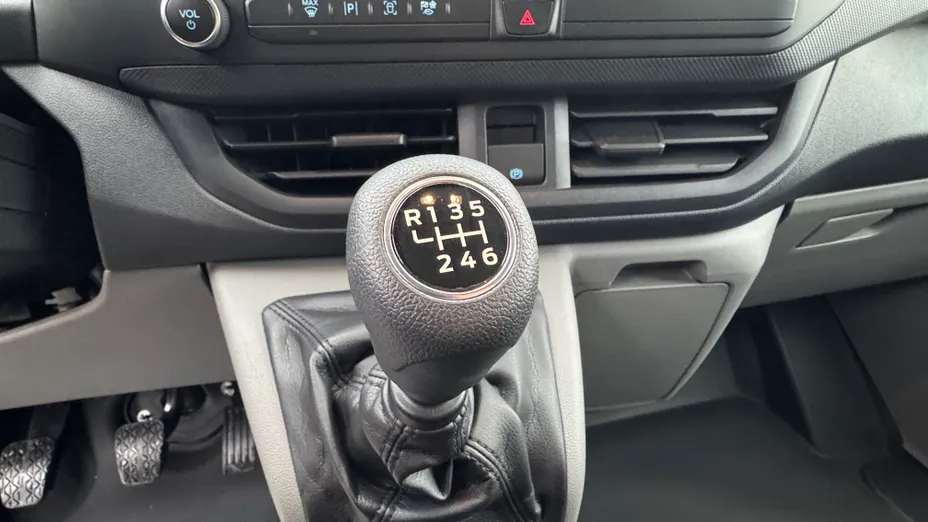 FORD Transit Custom Transit Custom Kombi 2.0 EcoBlue 320 L2H1 Trend M1 Nowy