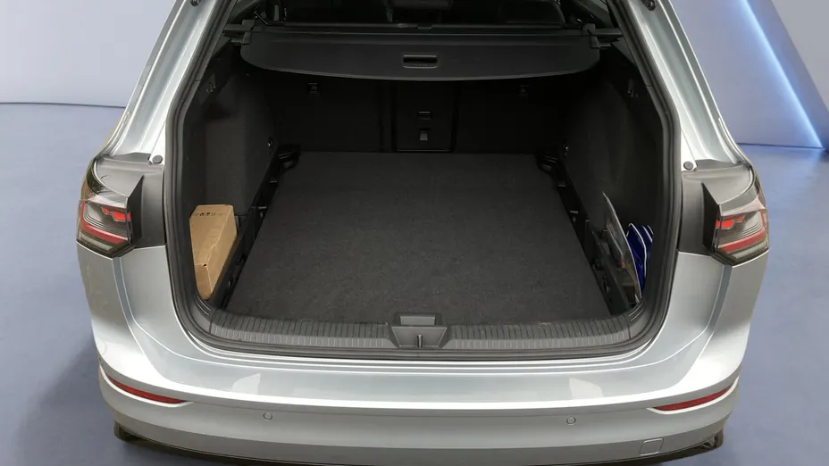 VOLKSWAGEN Golf Golf VIII 1.5 eTSI EVO R-Line DSG