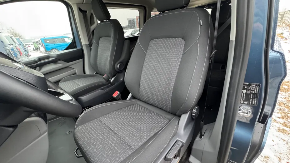 FORD Transit Custom Transit Custom Kombi 2.0 EcoBlue 320 L2H1 Trend M1 Nowy