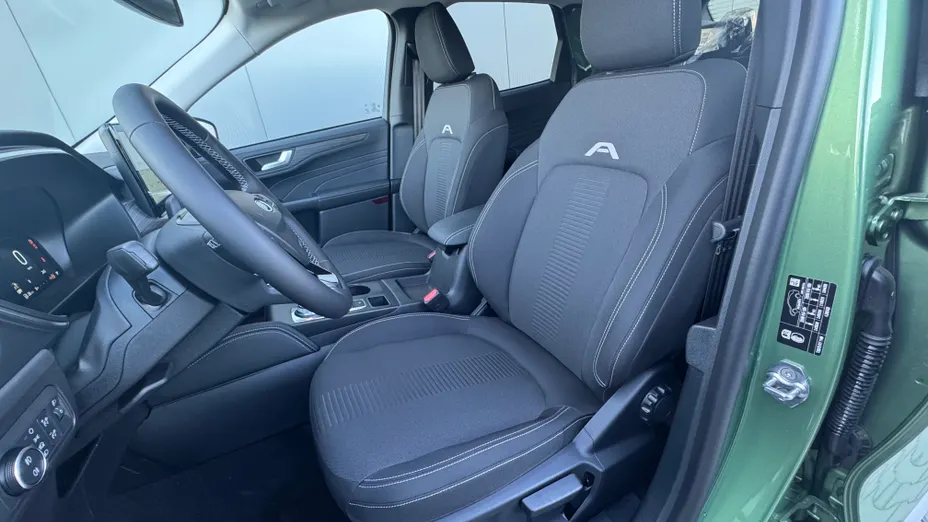 FORD Kuga Kuga 2.5 FHEV FWD Active eCVT Nowy