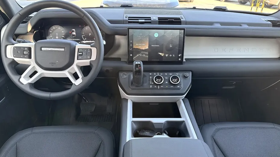 LAND ROVER Defender Defender 110 3.0 D200 mHEV S