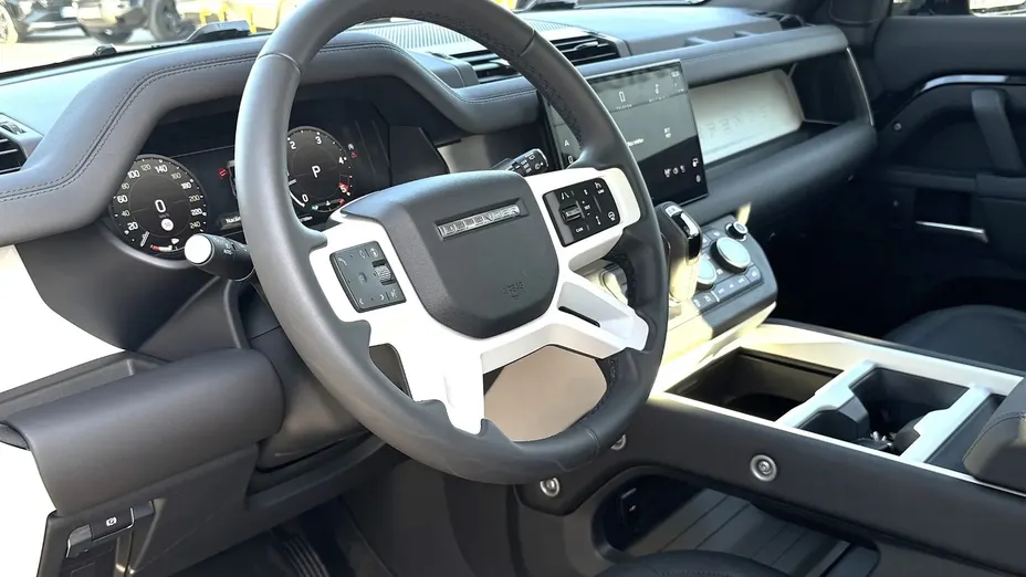 LAND ROVER Defender Defender 110 3.0 D200 mHEV S