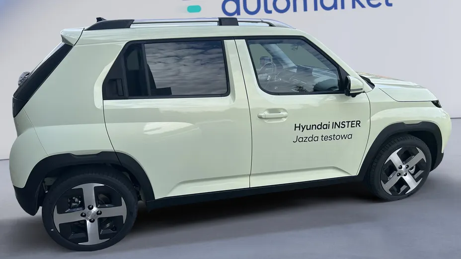 HYUNDAI Inster Inster 49kWh Smart Limited