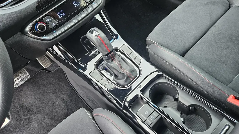 HYUNDAI i30 i30 1.5 T-GDI 48V N-Line DCT