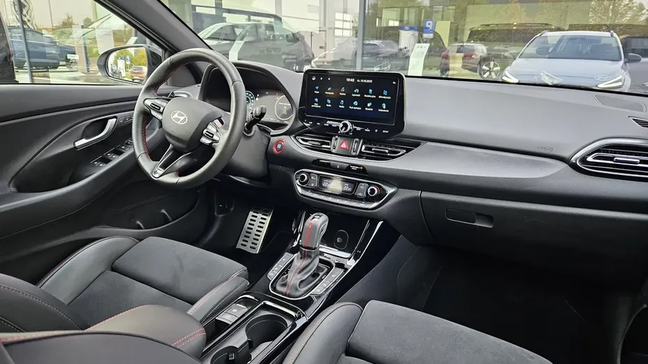 HYUNDAI i30 i30 1.5 T-GDI 48V N-Line DCT