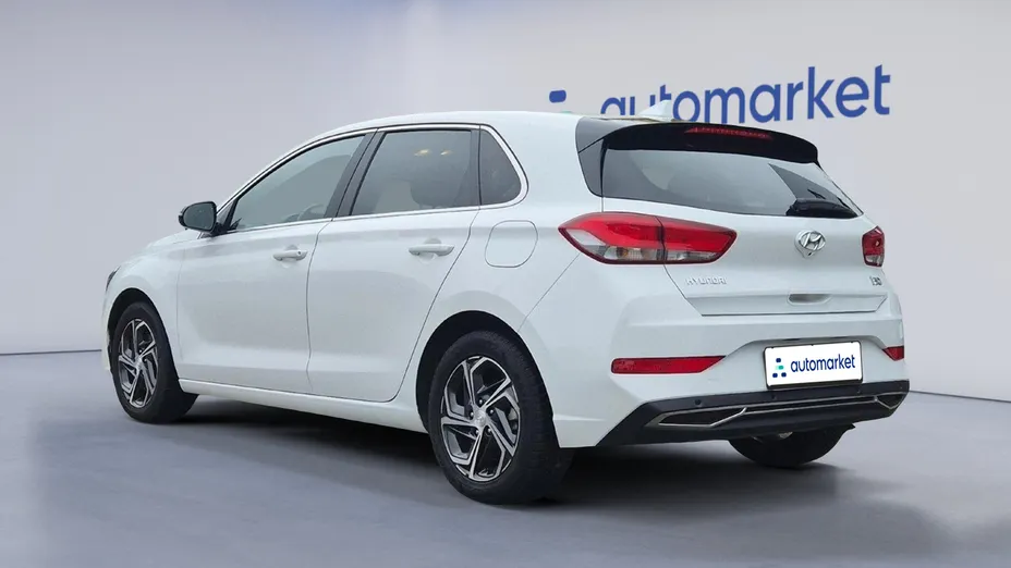 HYUNDAI i30 i30 1.0 T-GDI Smart
