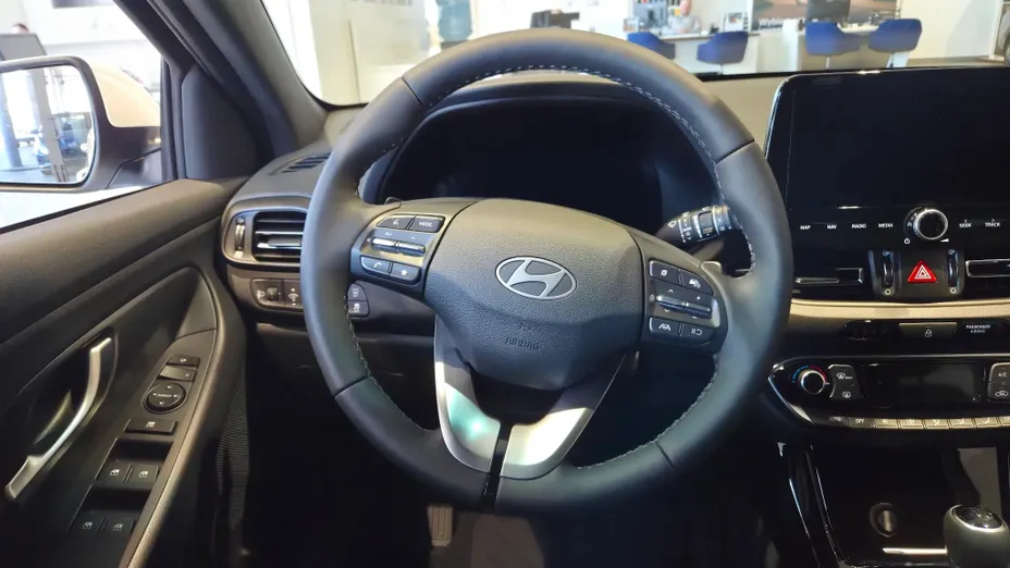 HYUNDAI i30 i30 1.5 T-GDI 48V Smart DCT Nowy