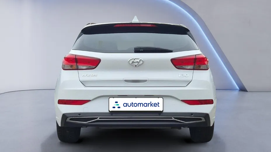 HYUNDAI i30 i30 1.0 T-GDI Smart