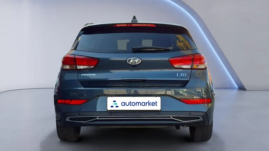 HYUNDAI i30 i30 1.0 T-GDI Smart