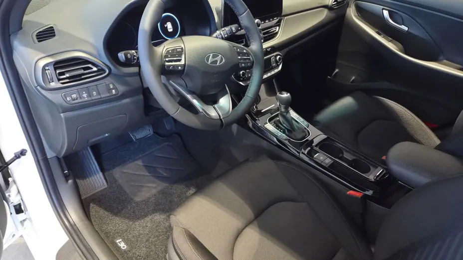 HYUNDAI i30 i30 1.5 T-GDI 48V Smart DCT Nowy