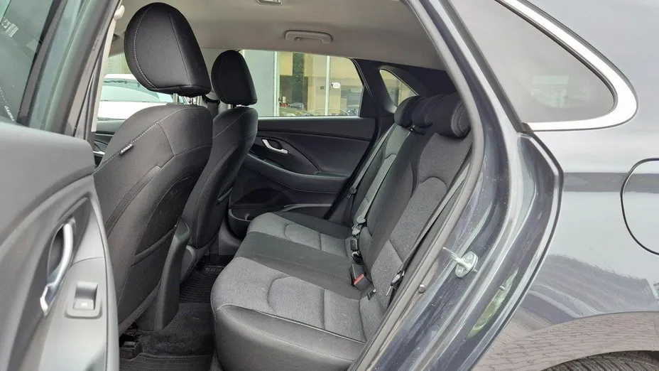 HYUNDAI i30 i30 1.0 T-GDI Smart