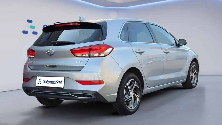 HYUNDAI i30 i30 1.5 T-GDI 48V Smart DCT
