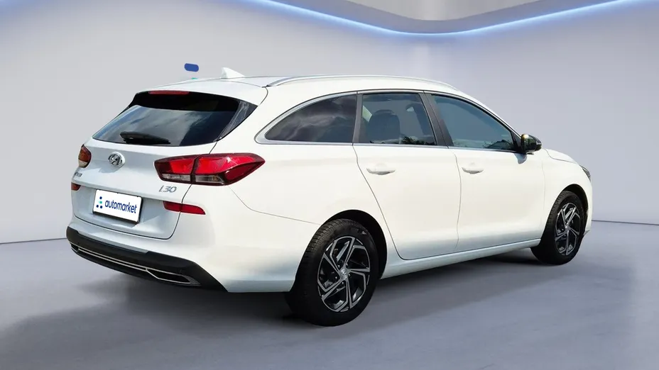 HYUNDAI i30 i30 1.0 T-GDI Smart